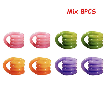 Thermochromic tangle fidget toy in purple colorway